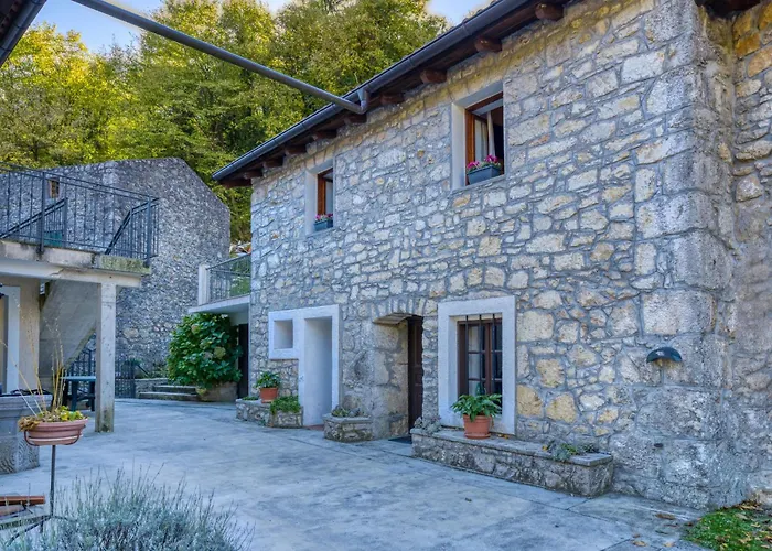 Sirotnjak By Interhome Vikendica *