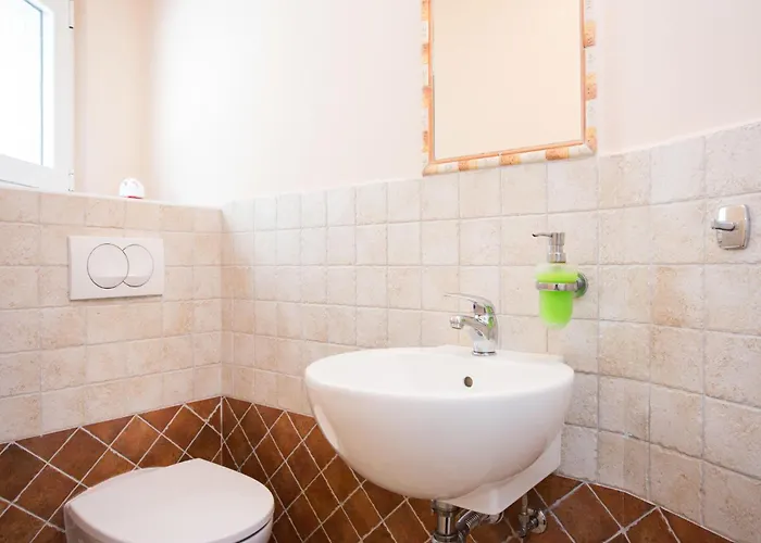 Sirotnjak By Interhome Vikendica